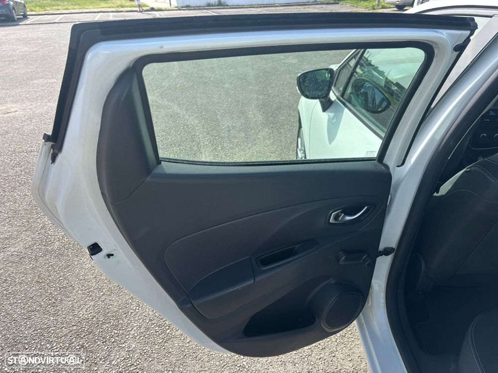 Renault Clio 0.9 TCE Luxe - 39