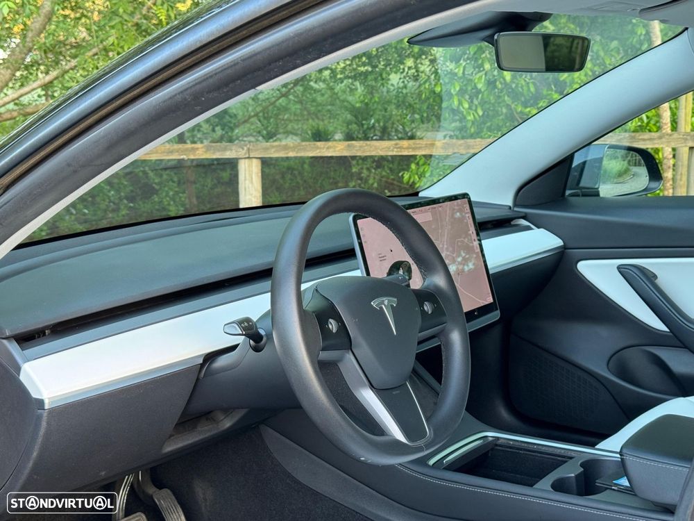 Tesla Model 3 Long-Range Dual Motor AWD - 19