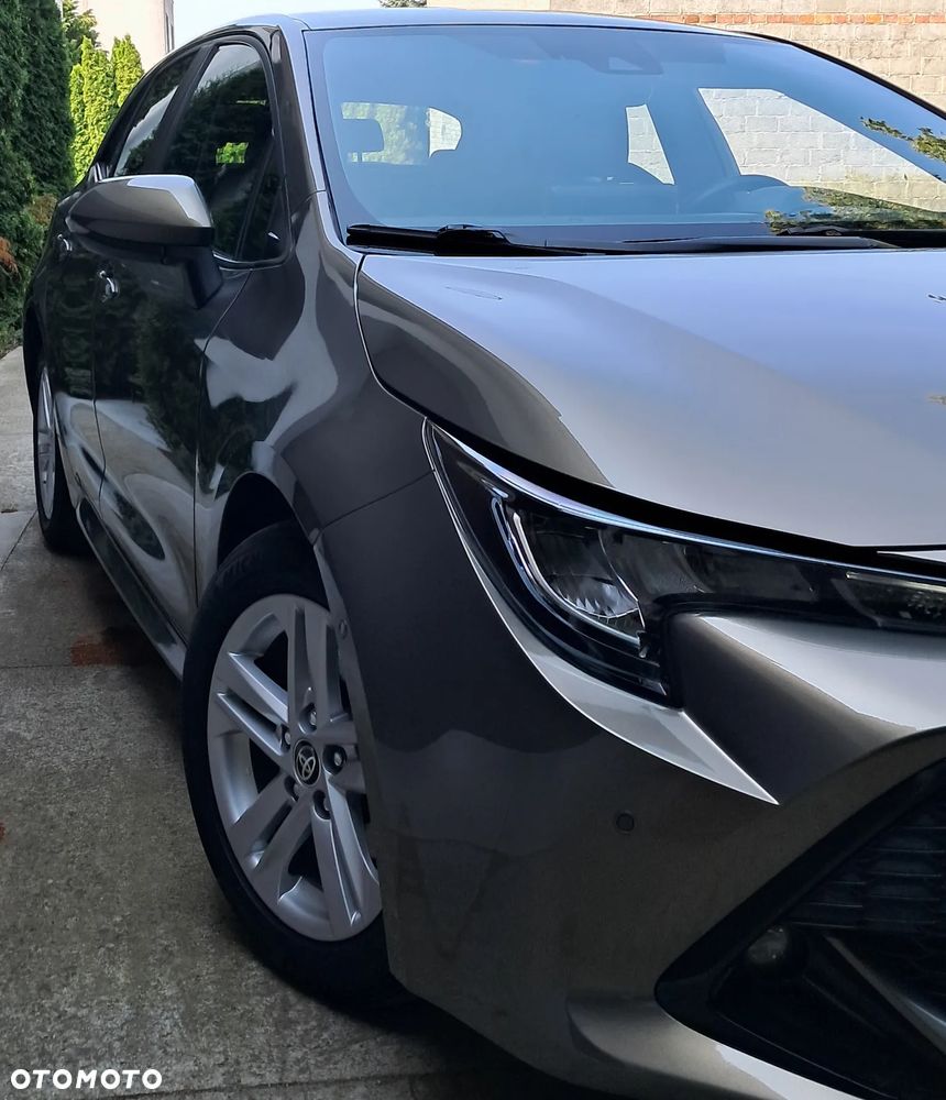 Toyota Corolla - 25