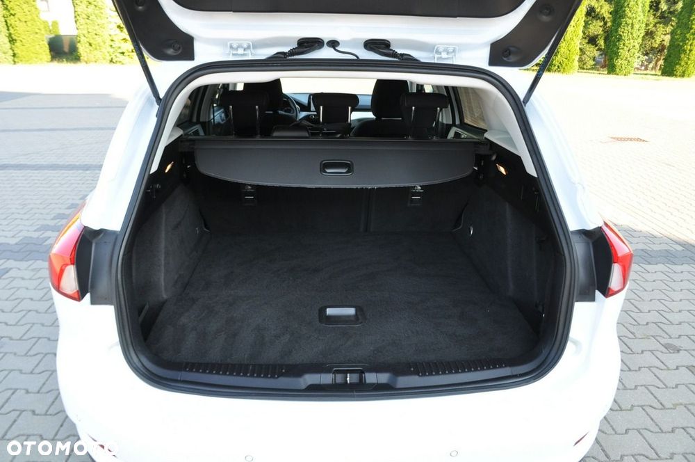 Ford Focus - 37