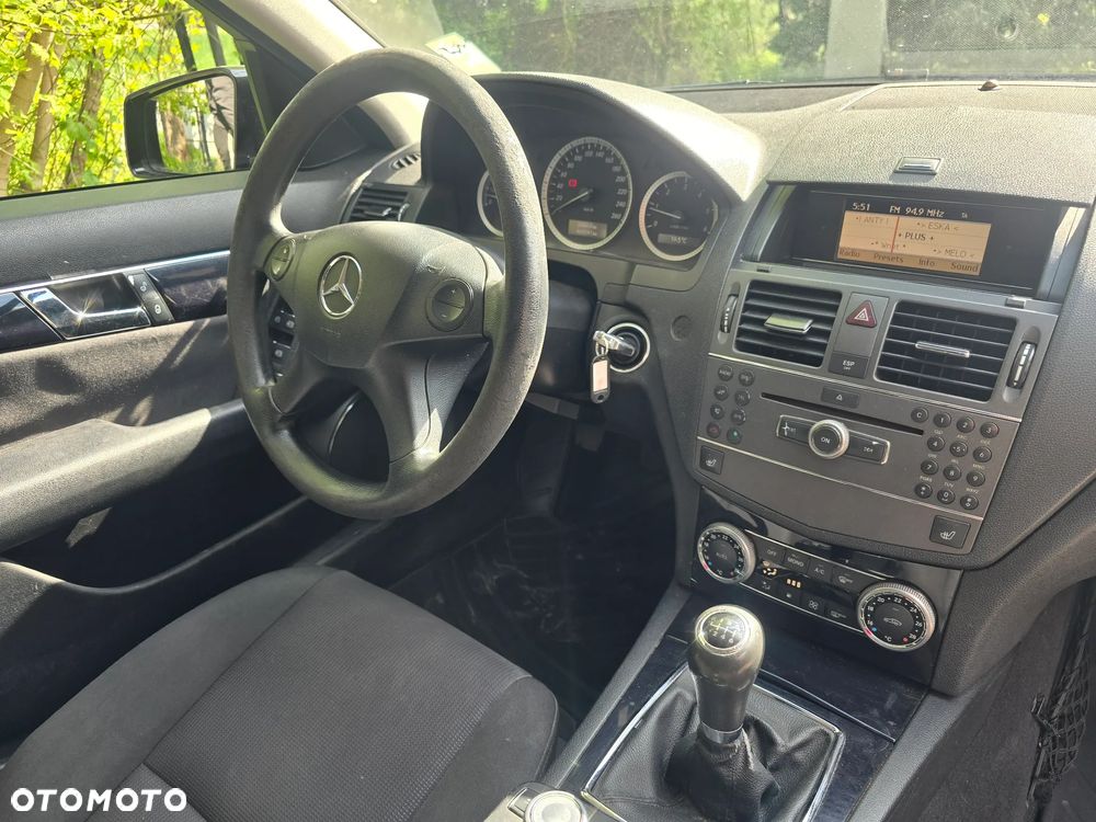 Mercedes-Benz Klasa C 200 CDI Avantgarde - 16