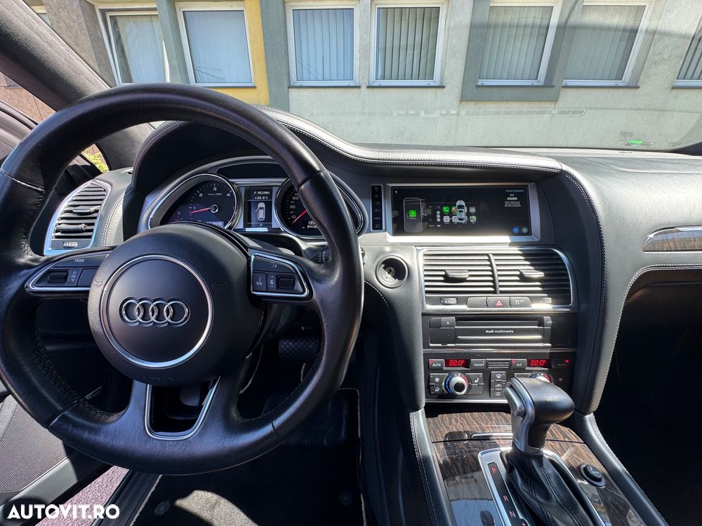 Audi Q7 - 3