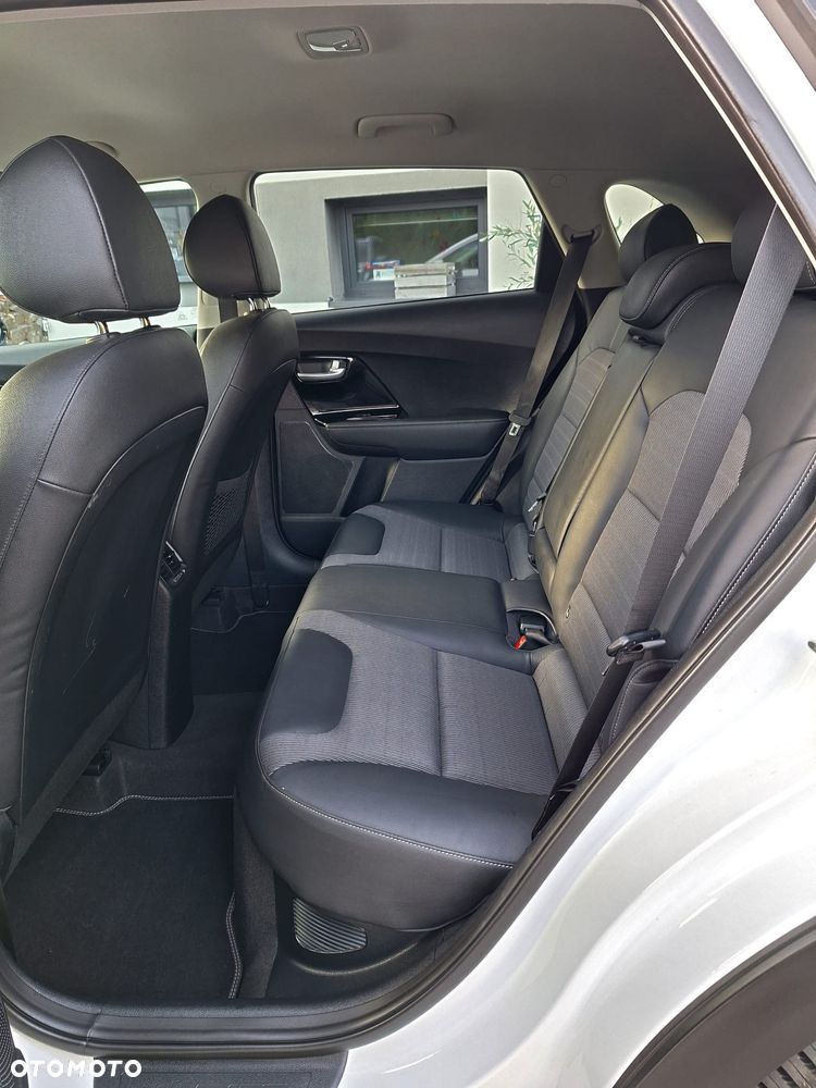 Kia Niro 1.6 GDI Hybrid XL - 34