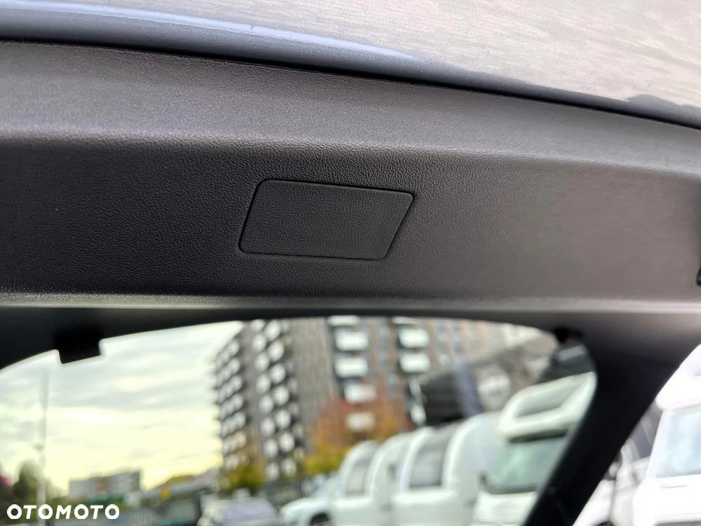 Volkswagen ID.7 86kWh Pro S - 33