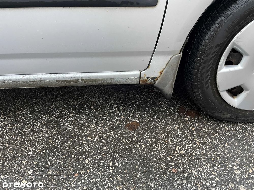 Toyota Corolla 1.4 VVT-i Terra Polaris - 15