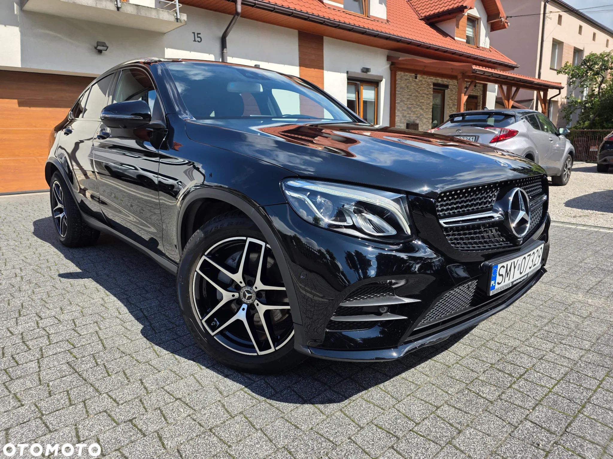 Mercedes-Benz GLC 250 Coupe 4Matic 9G-TRONIC - 1