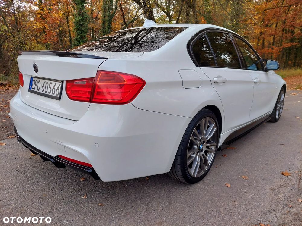 BMW Seria 3 335d xDrive Edition M Sport Shadow - 17