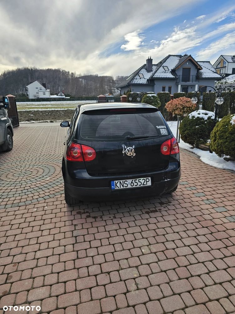 Volkswagen Golf 2.0 TDI Comfortline - 4