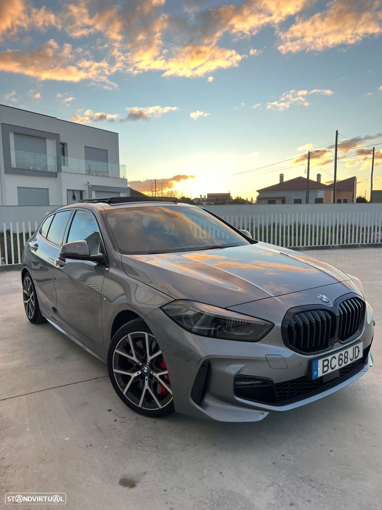 BMW 116 d Pack Desportivo M Auto - 1