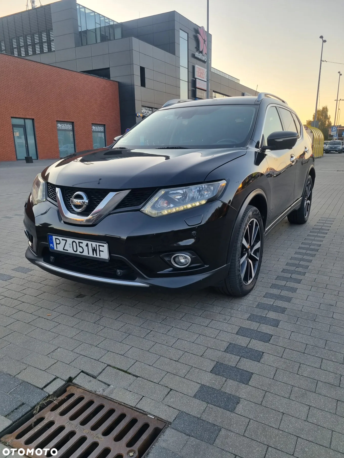 Nissan X-Trail 1.6 DCi N-Connecta 4WD EU6 - 12
