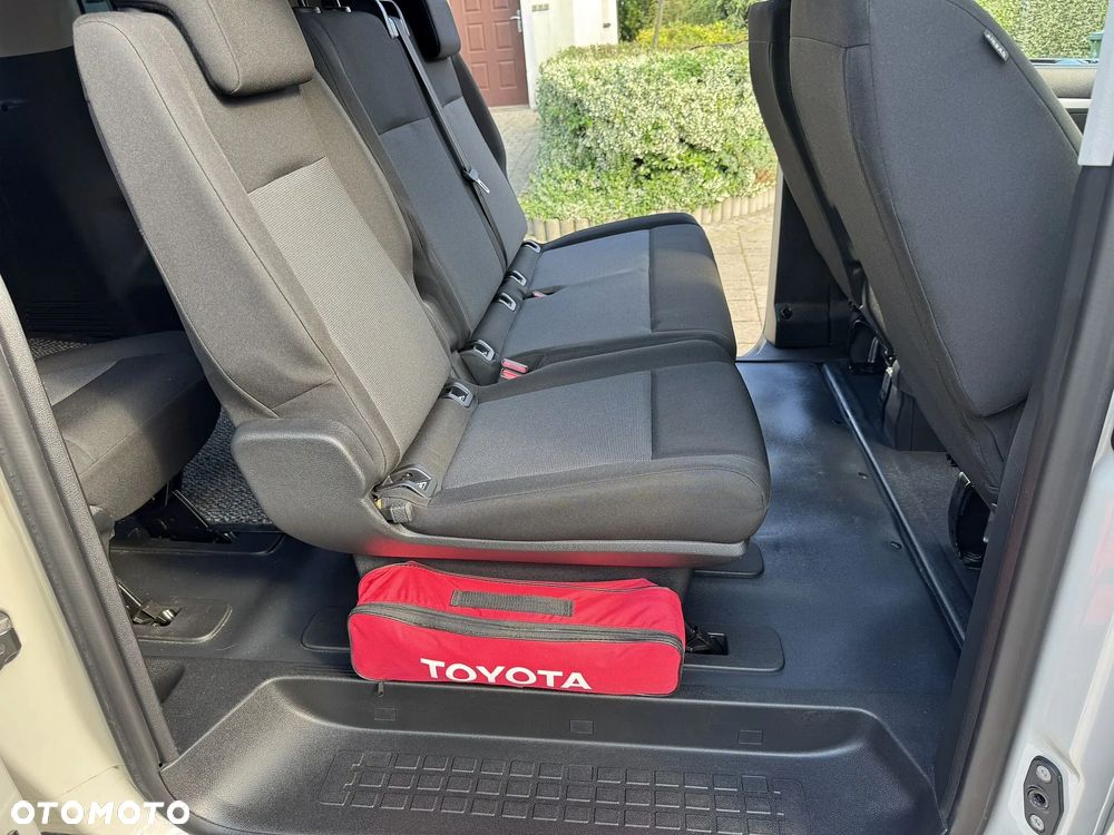 Toyota ProAce 2,0-l-D-4D L1 (8-Si.) Verso Comfort - 10