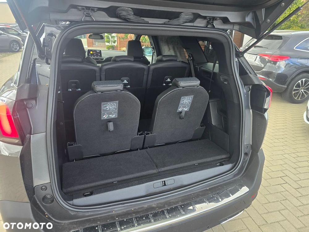 Peugeot 5008 - 19