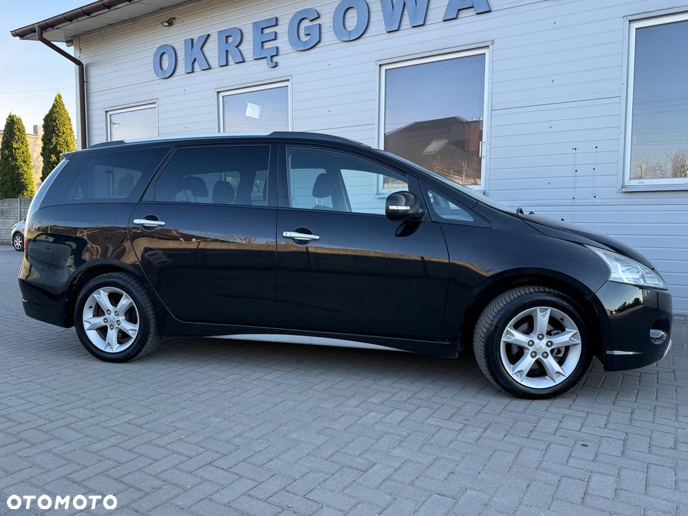 Mitsubishi Grandis - 14