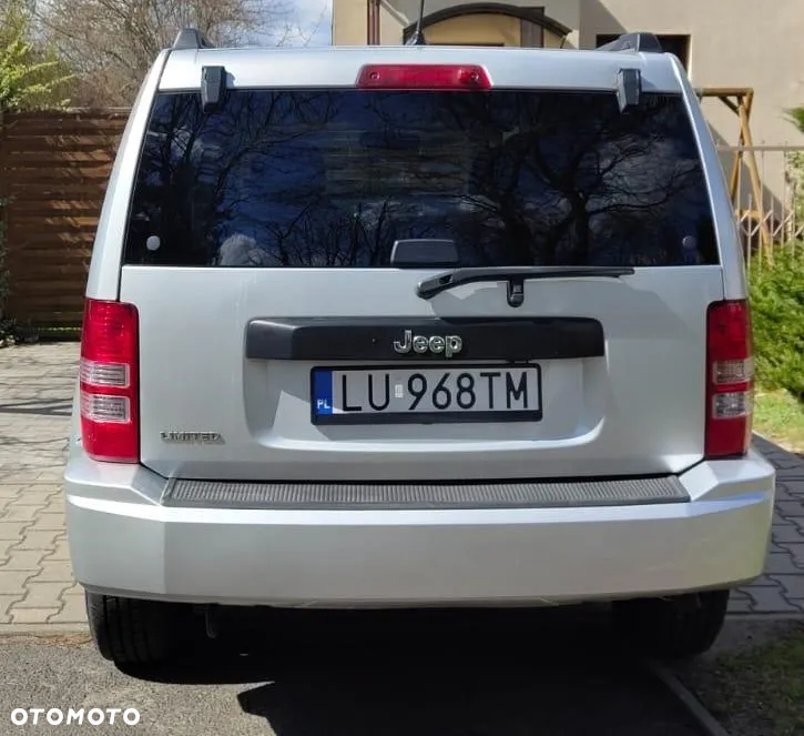 Jeep Liberty - 6