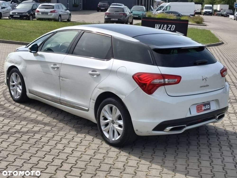 Citroën DS5 - 5