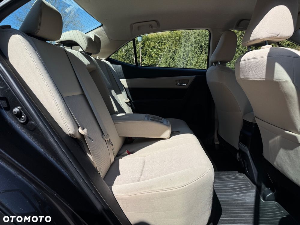 Toyota Corolla 1.6 Active EU6 - 29