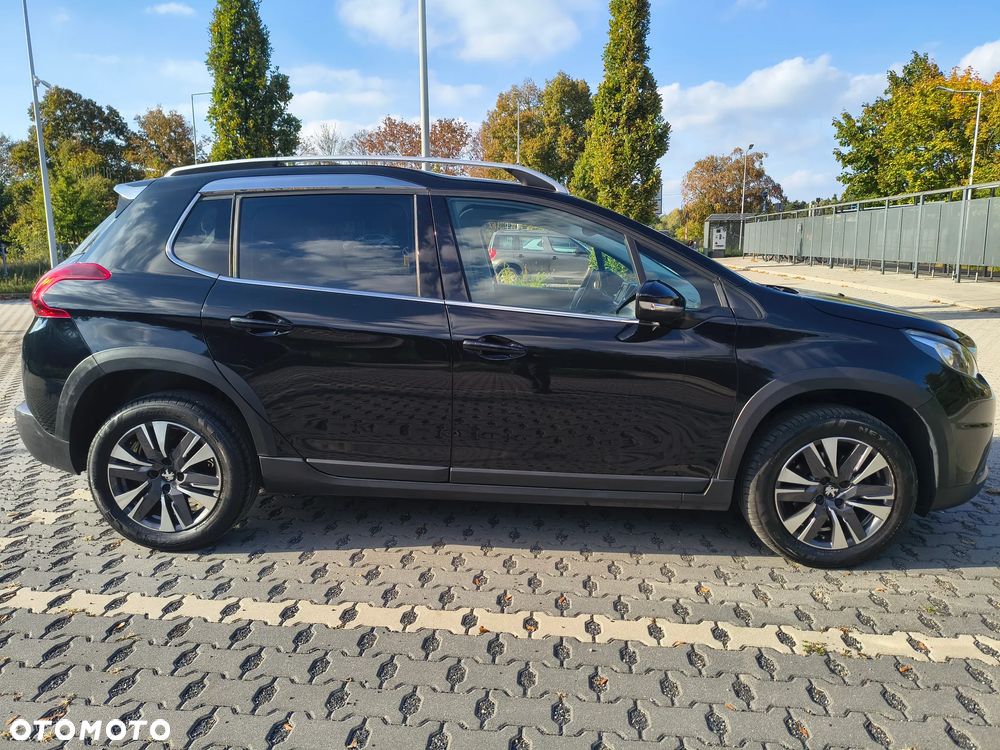 Peugeot 2008 PureTech 110 Stop&Start EAT6 Allure - 3