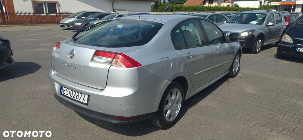 Renault Laguna - 3