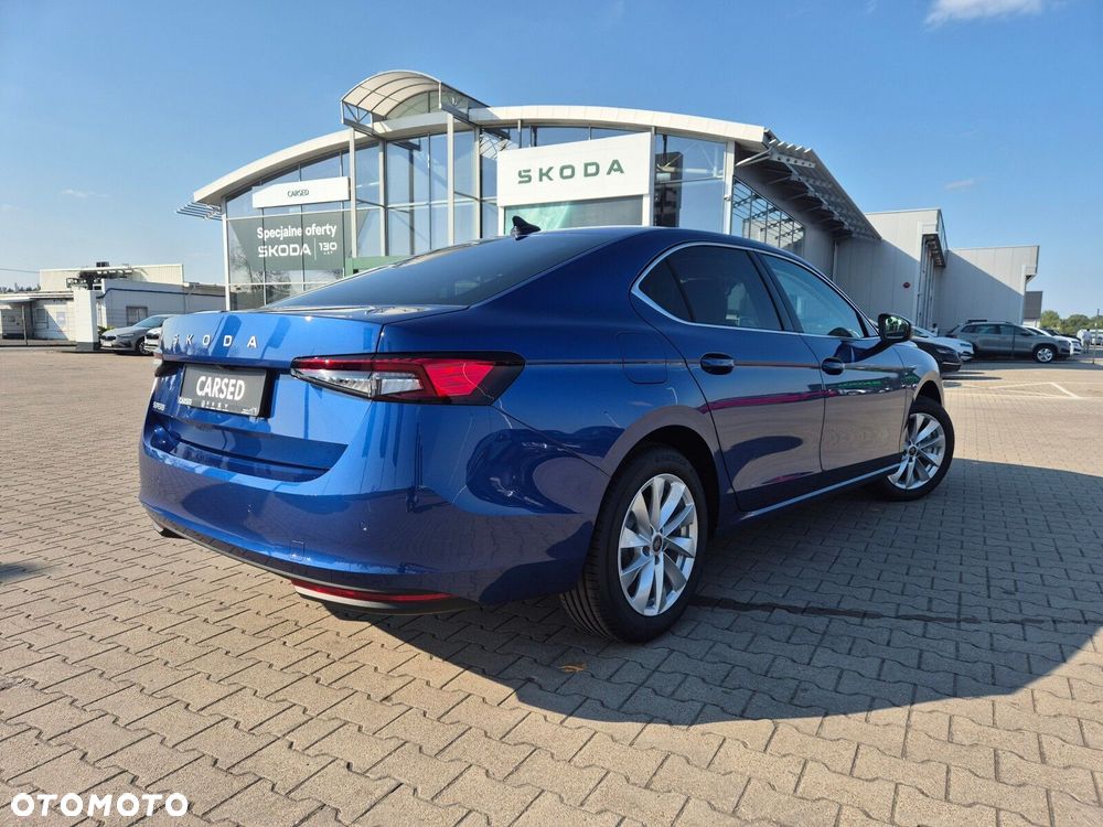 Skoda Superb 2.0 TSI Selection DSG - 6