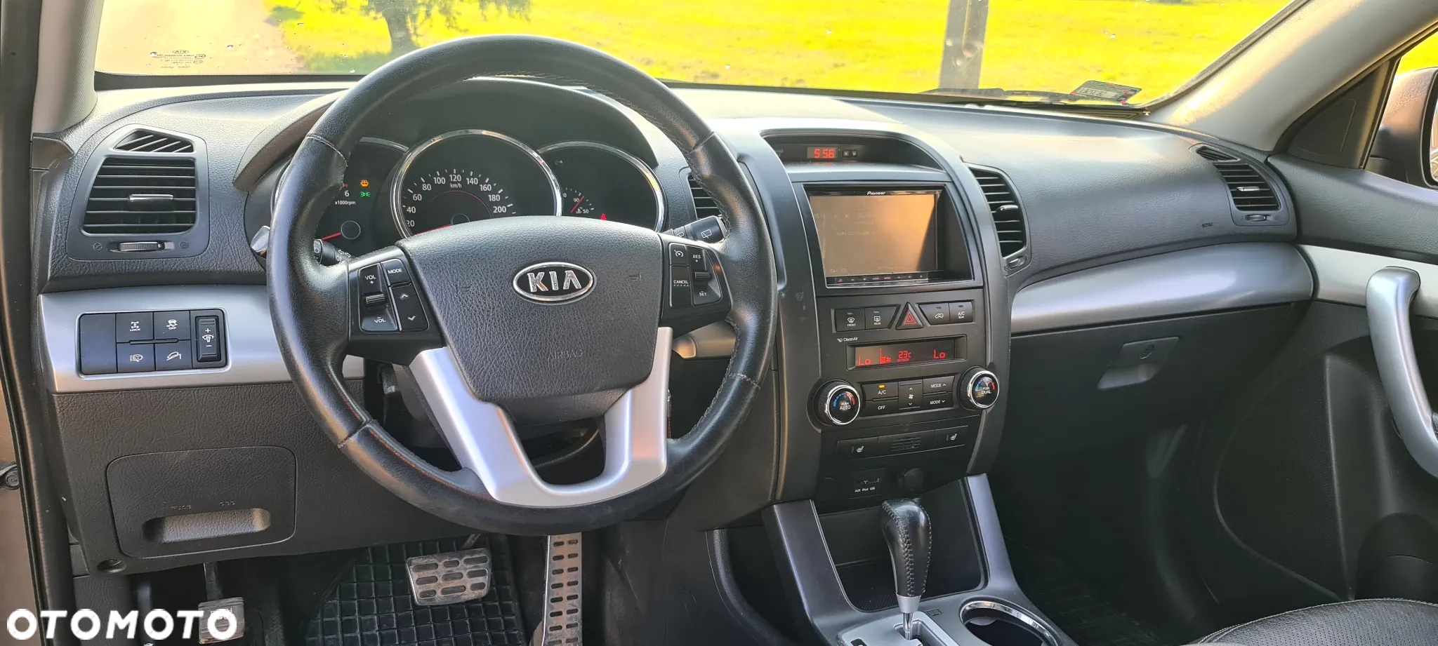 Kia Sorento 2.2 CRDI XL 7os - 9