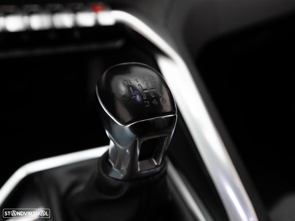 Peugeot 3008 1.5 BlueHDi Allure Pack - 20