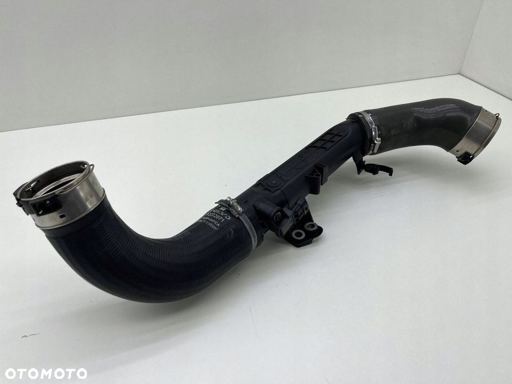 VOLVO XC90 II RURA PRZEWÓD POWIETRZA INTERCOOLERA 31422153 32222272