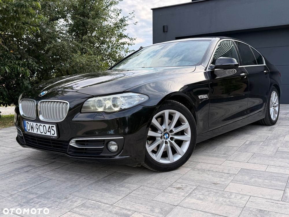 BMW Seria 5 520d Luxury Line - 8