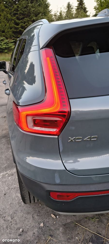 Volvo XC 40 T5 AWD Geartronic Momentum - 34