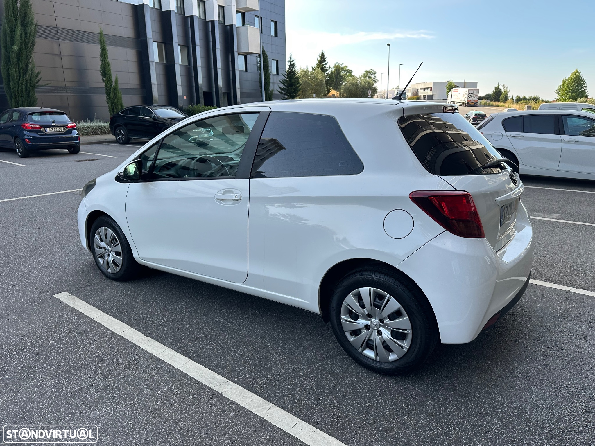 Toyota Yaris 1.4 D-4D Comfort - 8