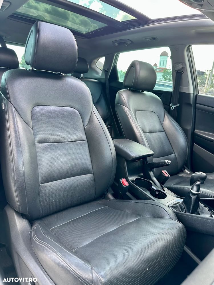 Hyundai Tucson - 8