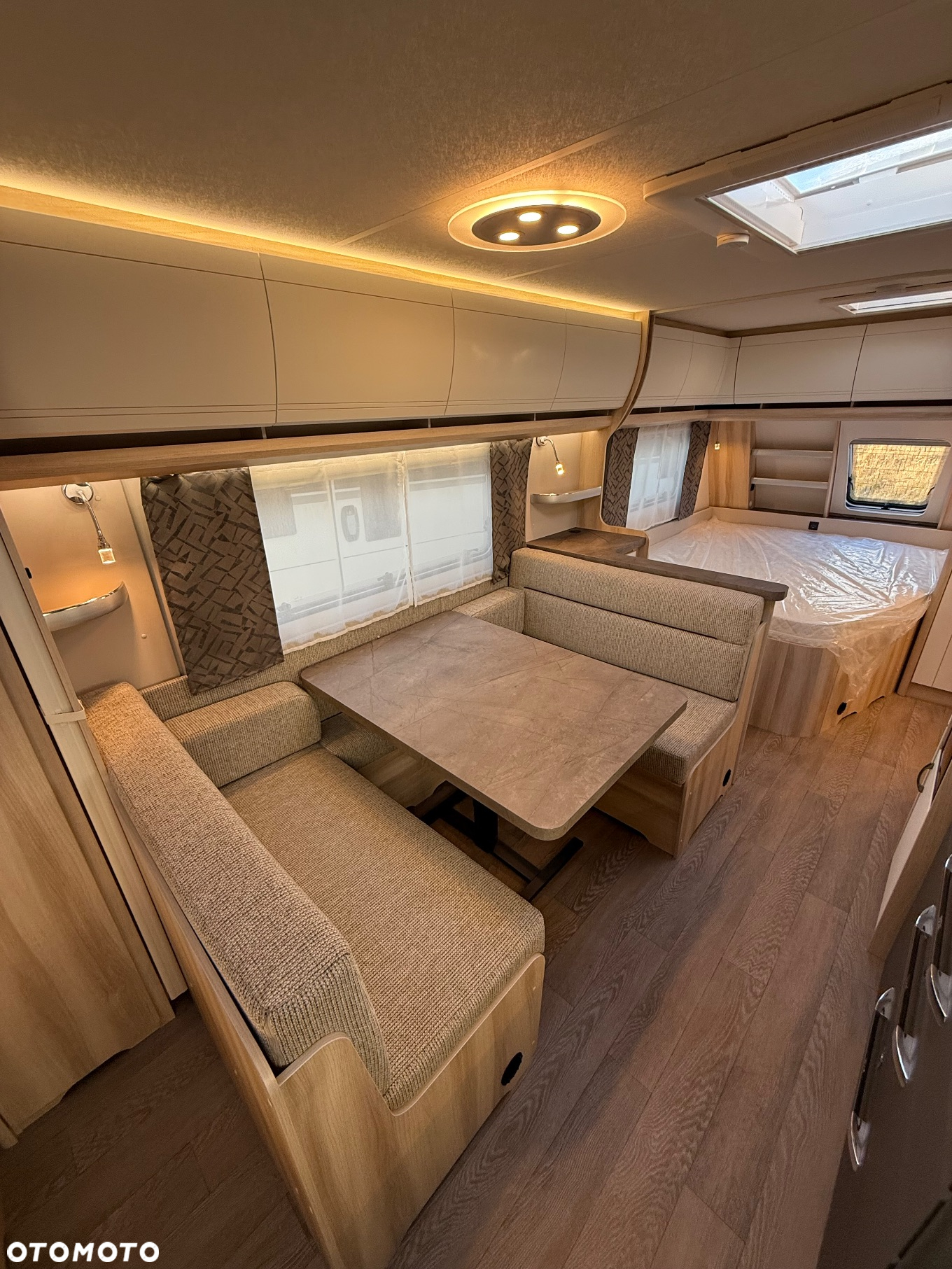 Hobby 560 KMFe De Luxe - 9