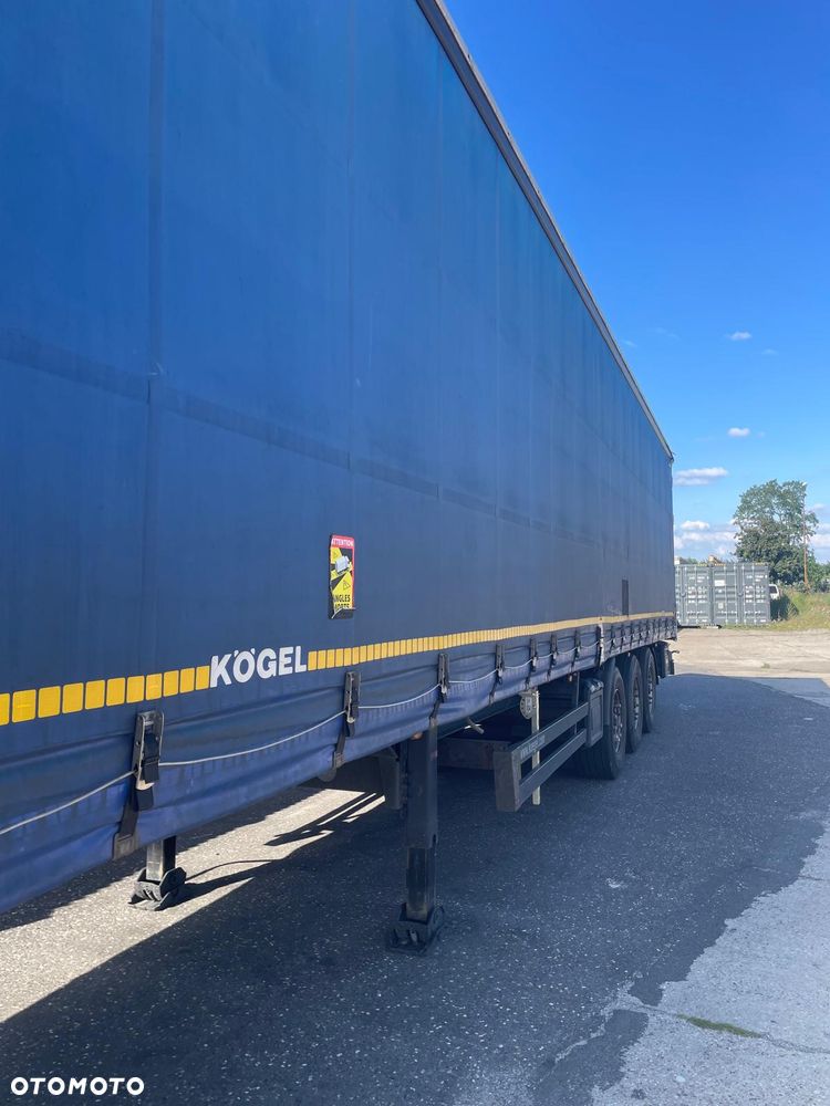 Kögel SN24 - 12