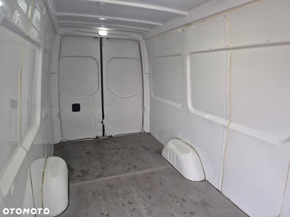 Mercedes-Benz Sprinter Maxi Long - FURGON / BLASZAK / IZOTERMA / OCIEPLONY / OGRZEWANIE NA PAKĘ / SERWISOWANY W ASO / NOWA SKRZYNIA BIEGÓW / ORYG. PRZEBIEG / BRAK RDZY - 20