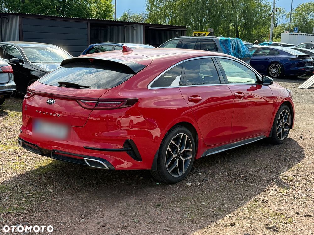 Kia ProCeed 1.4 T-GDI GT Line DCT - 12