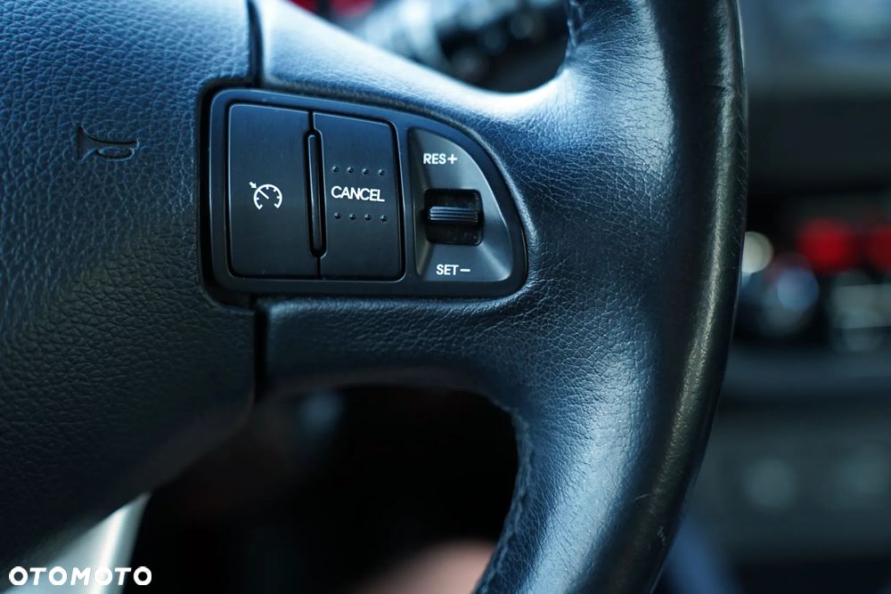Kia Sportage 2,0 CRDI 2WD Vision - 36