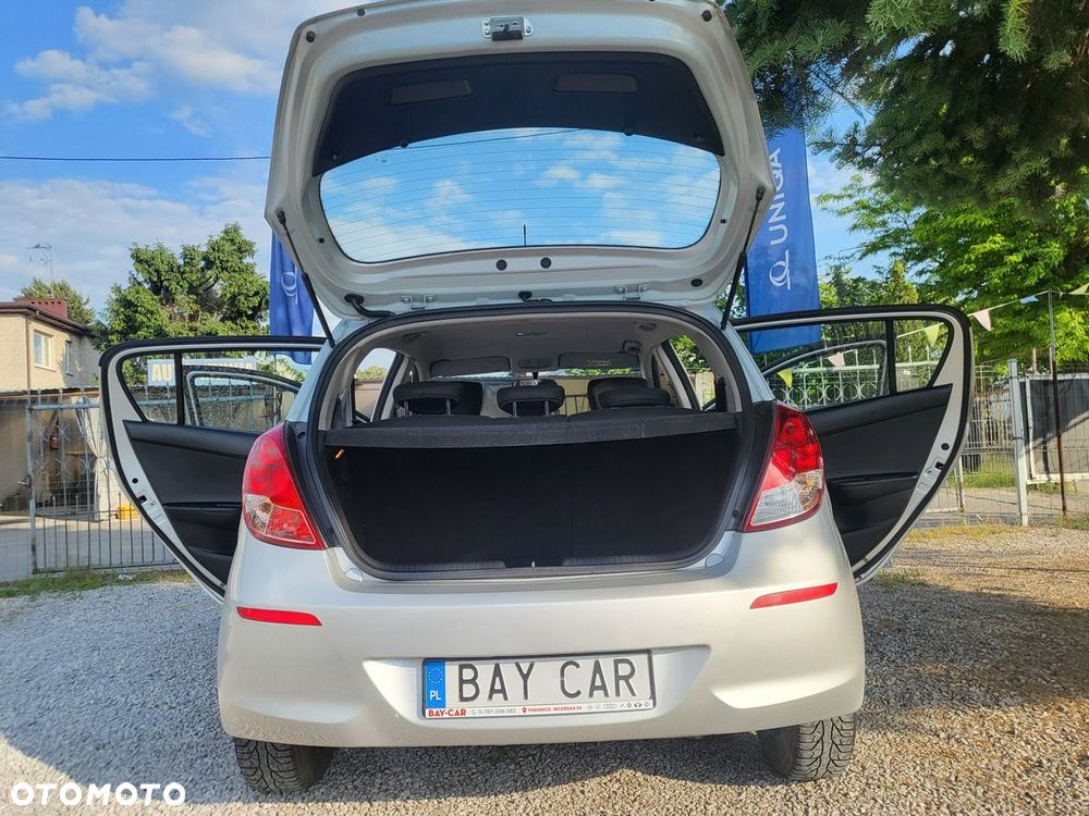 Hyundai i20 - 10