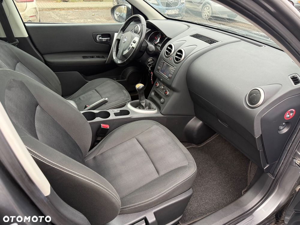 Nissan Qashqai 1.6 visia Start/Stop - 10