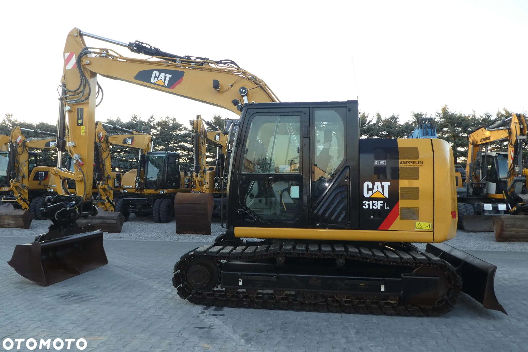 Caterpillar 313FL Z NIEMIEC Z PŁUGIEM - 32