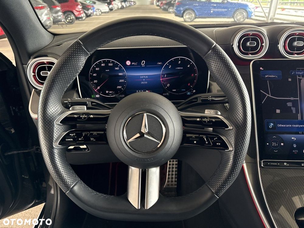 Mercedes-Benz GLC - 12