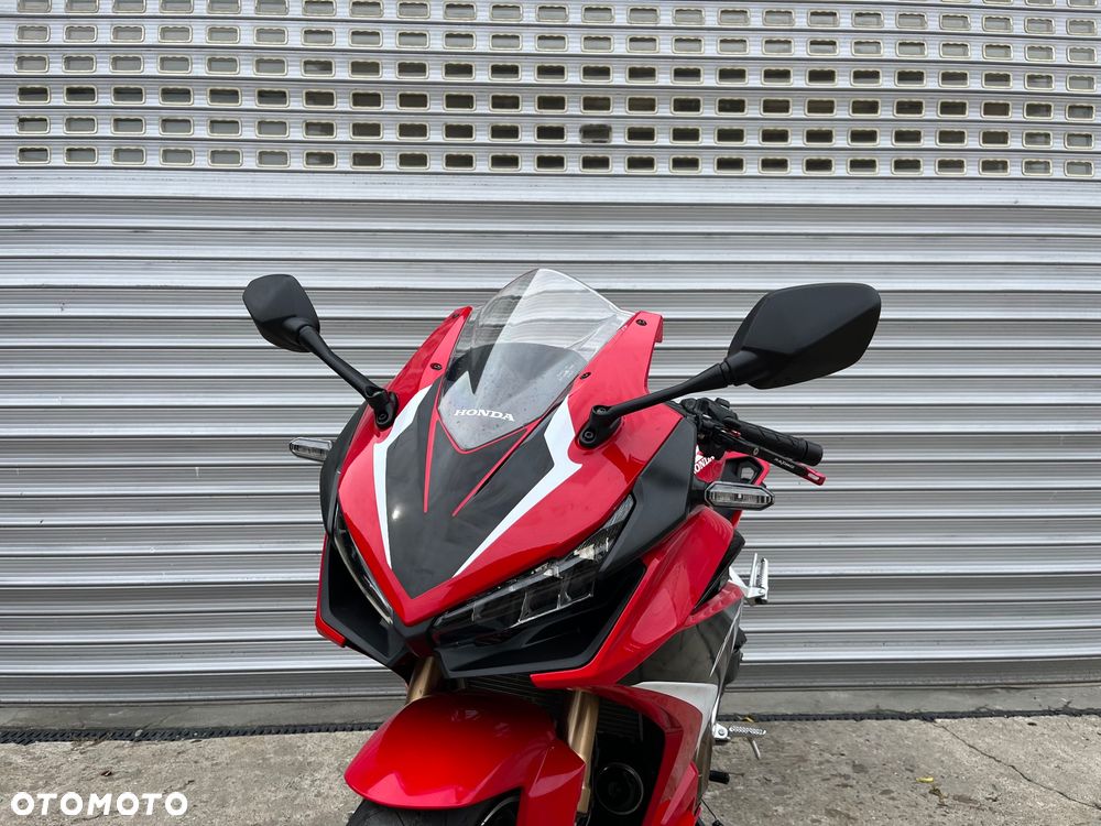 Honda CBR - 30