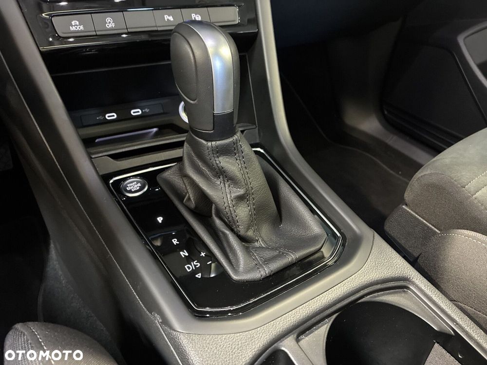 Volkswagen Touran 1.5 TSI EVO Highline DSG - 17