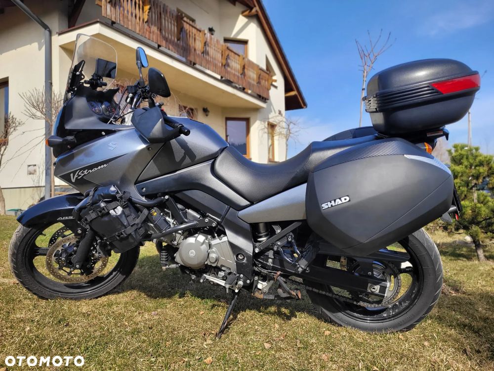 Suzuki V-STROM - 4