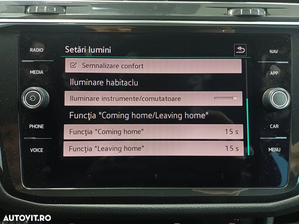 Volkswagen Tiguan 2.0 TDI SCR DSG 4Motion Life - 24