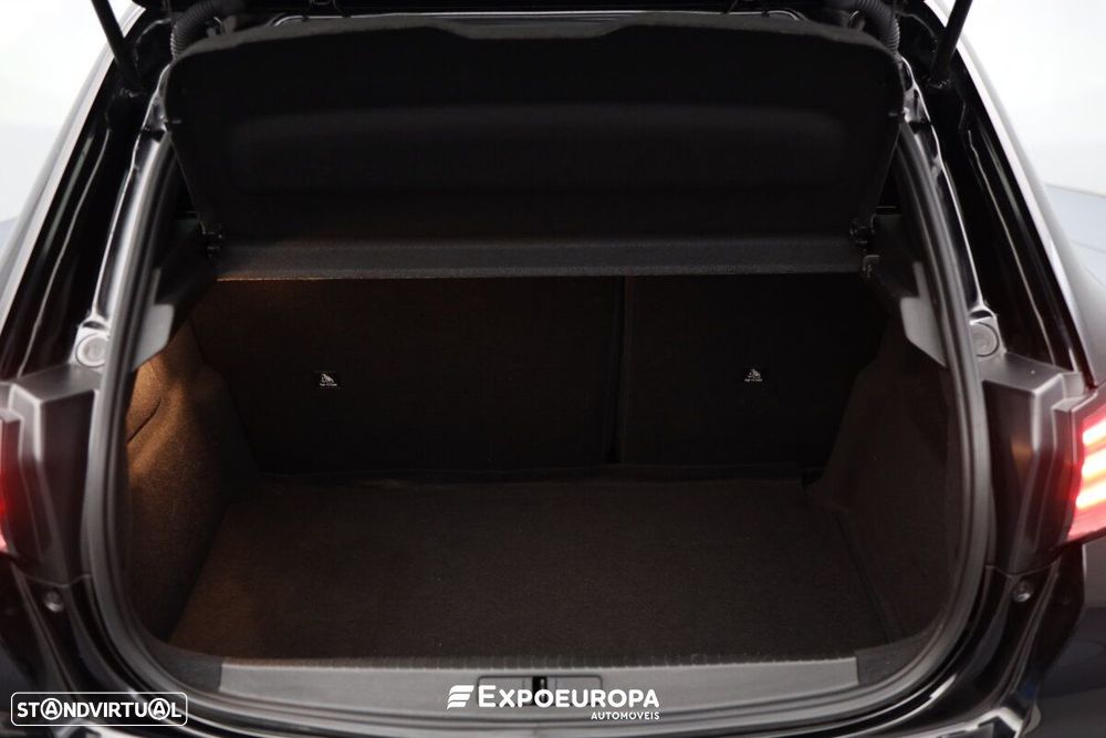 Peugeot 208 1.2 Hybrid Allure e-DCS6 - 7