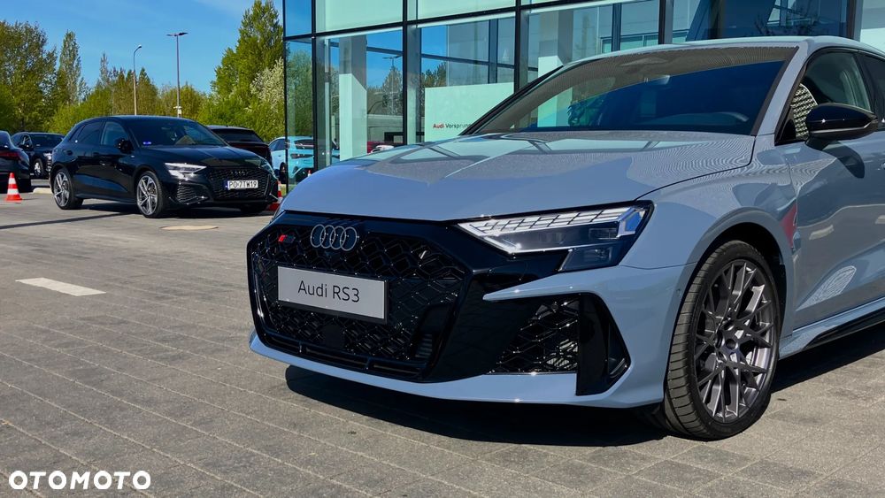 Audi RS3 Limousine - 7