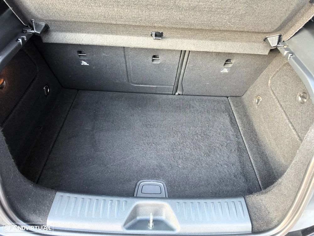 Mercedes-Benz A 180 CDI BE Edition AMG Line - 44