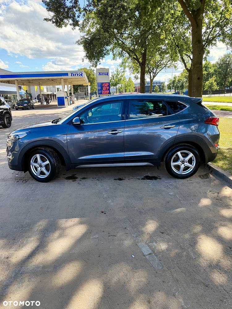 Hyundai Tucson 2.0 CRDI BlueDrive Comfort 2WD - 4