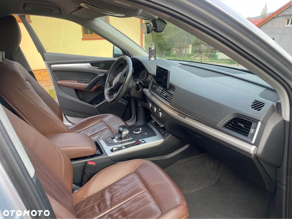Audi Q5 2.0 TDI Quattro S tronic design - 6