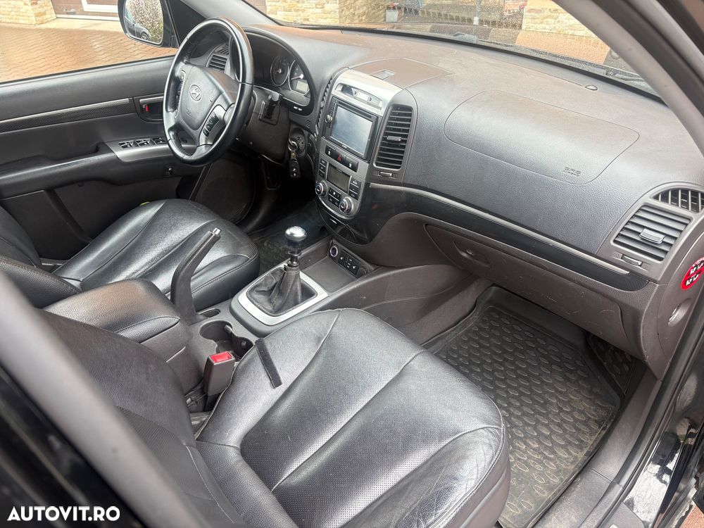 Hyundai Santa Fe - 8
