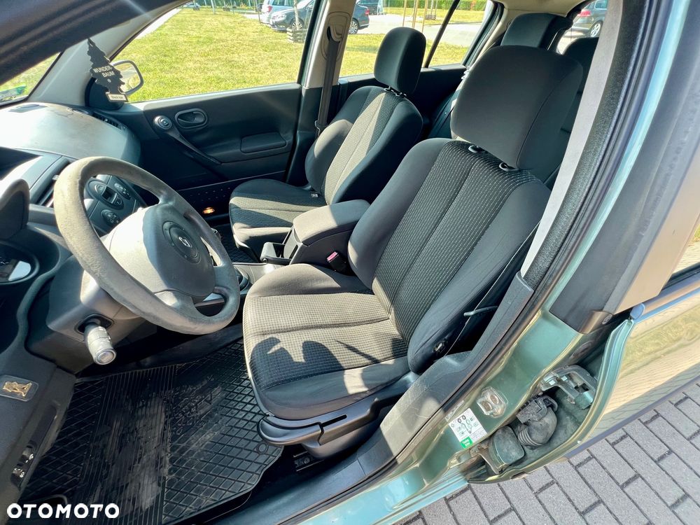 Renault Megane - 9